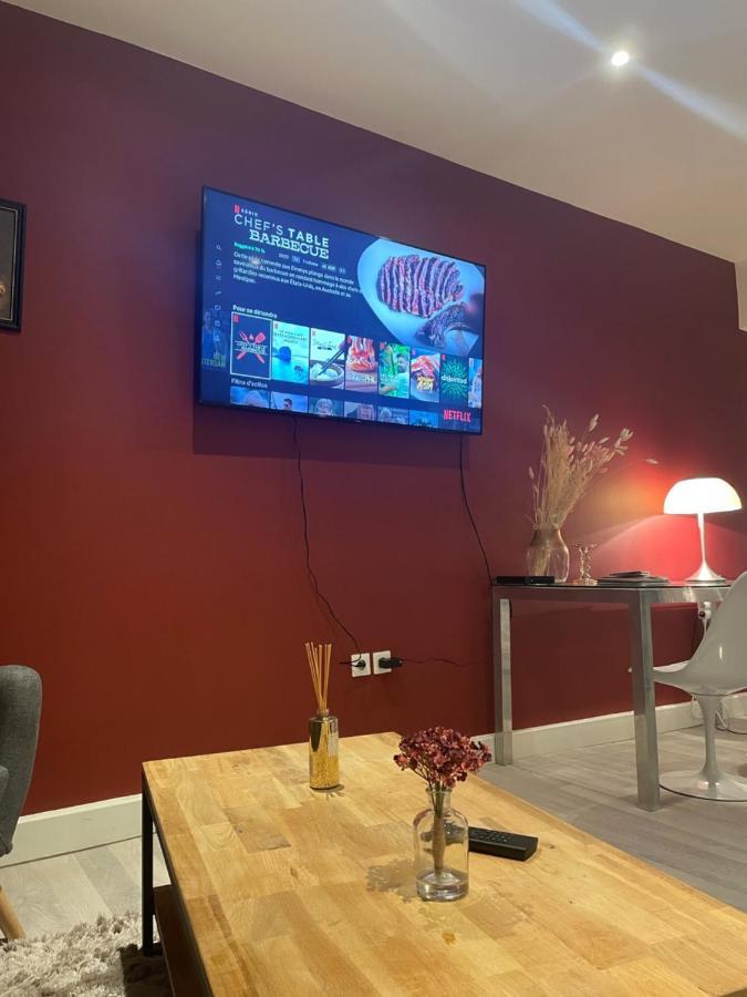 Le Relais Du Petit Lion Apartment Blois Luaran gambar