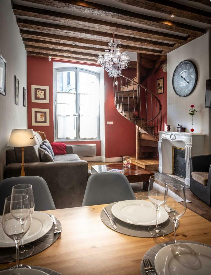 Le Relais Du Petit Lion Apartment Blois Luaran gambar