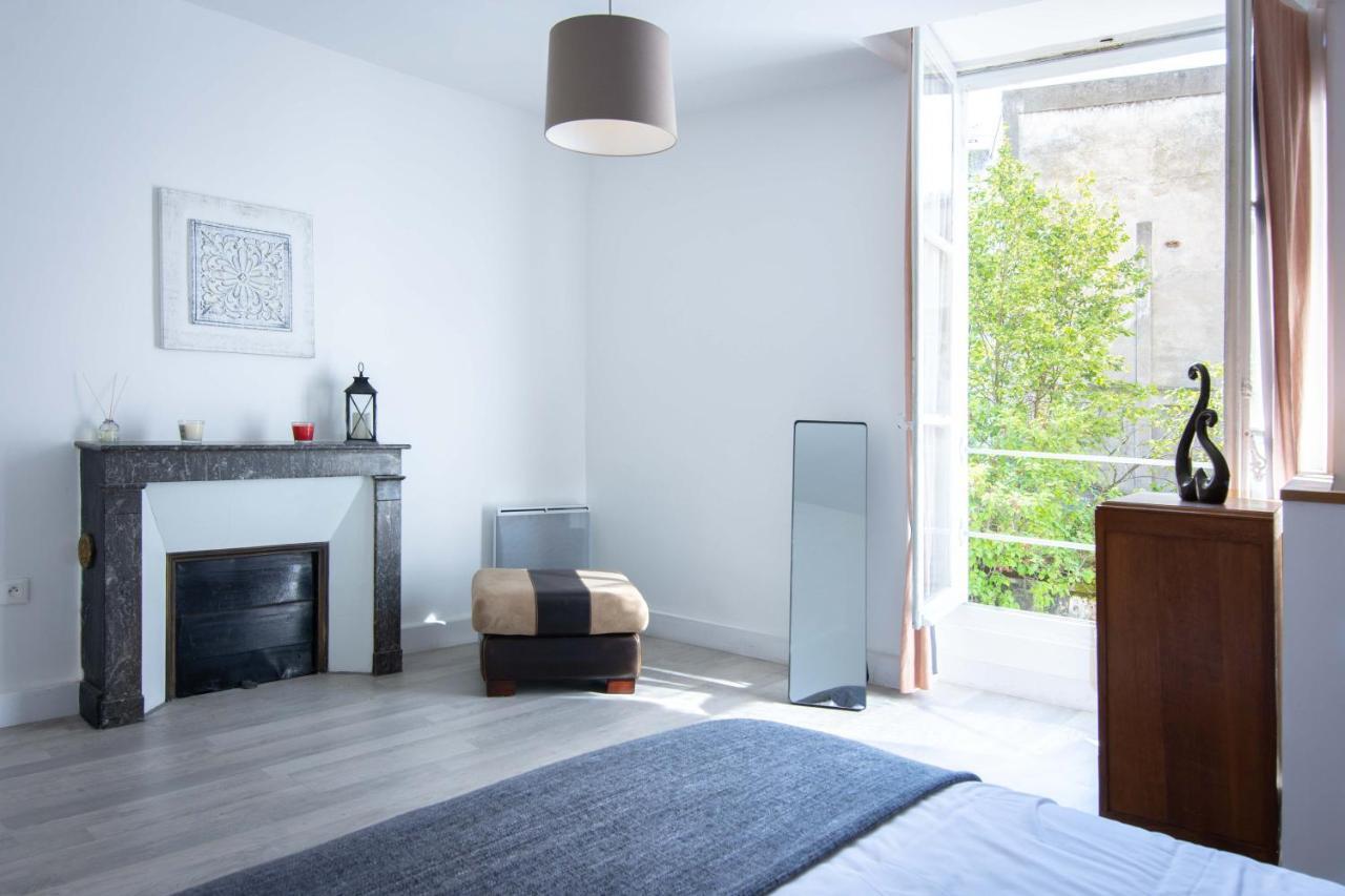 Le Relais Du Petit Lion Apartment Blois Luaran gambar