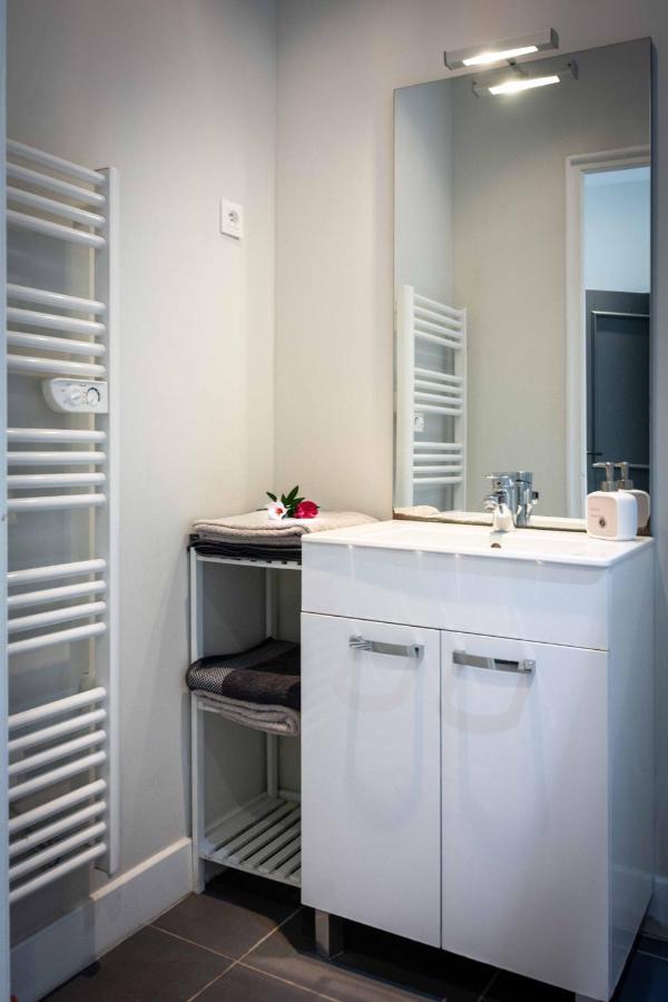 Le Relais Du Petit Lion Apartment Blois Luaran gambar